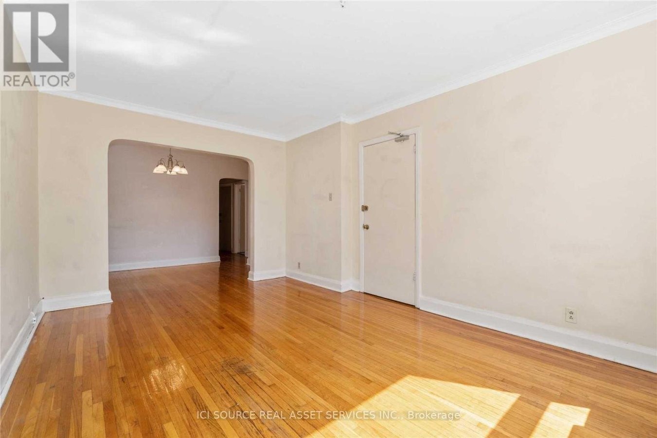 2 - 116 EASTWOOD ROAD - Photo 6