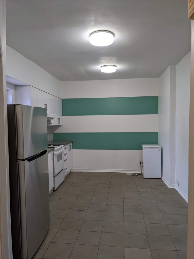 667 Manning Avenue - Photo 16