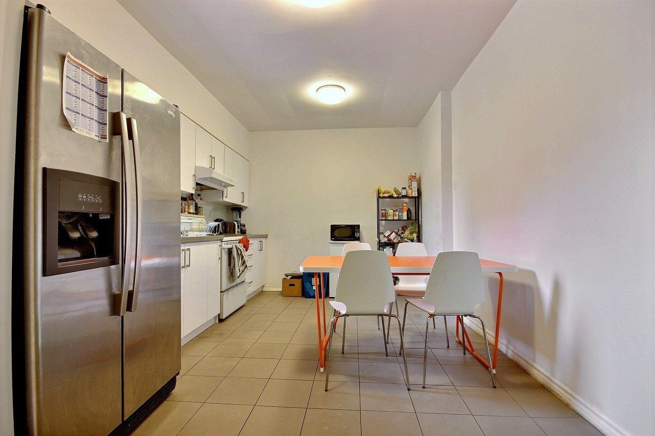 667 Manning Avenue - Photo 15