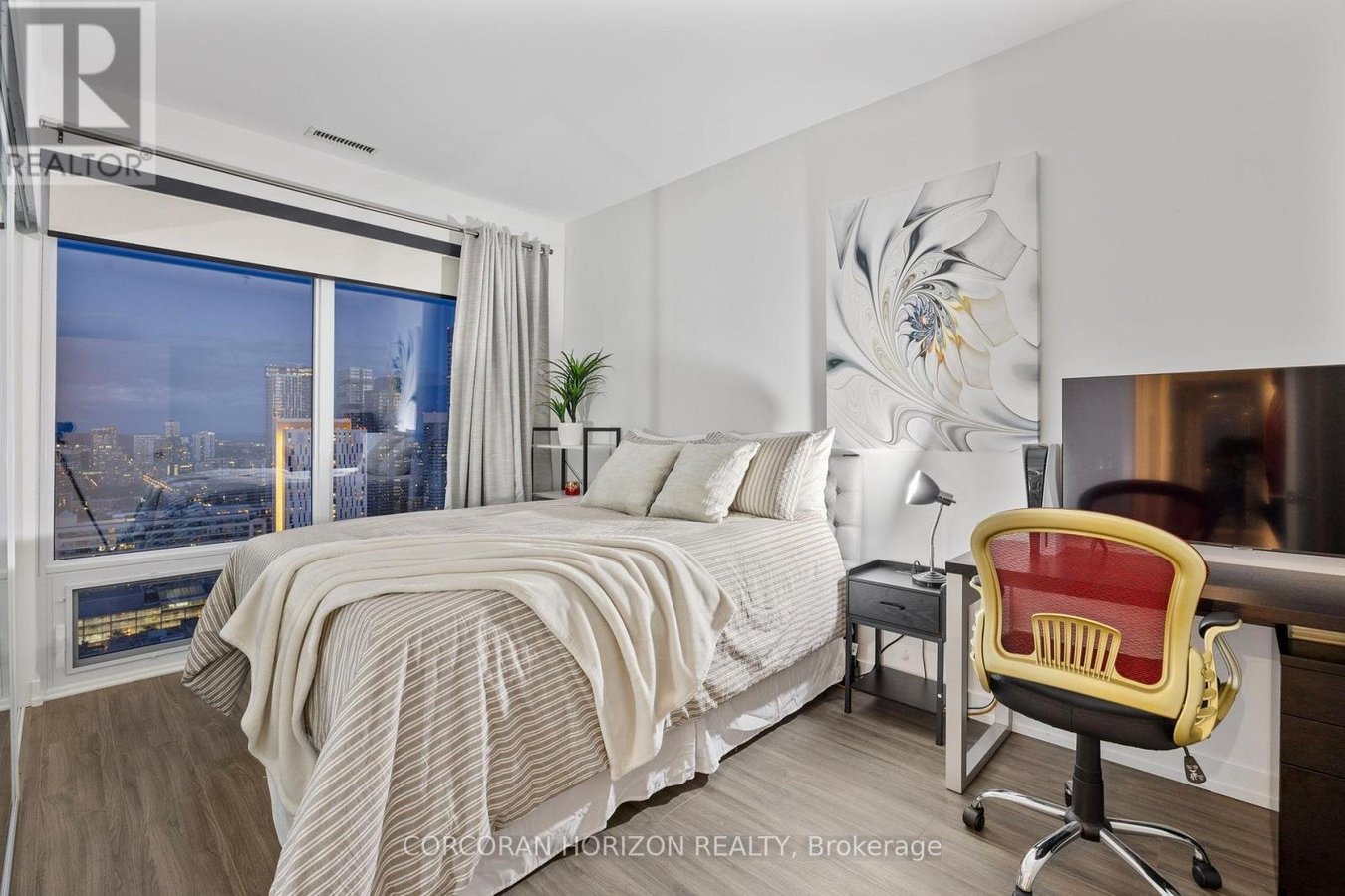 PH1 - 20 EDWARD STREET - Photo 32