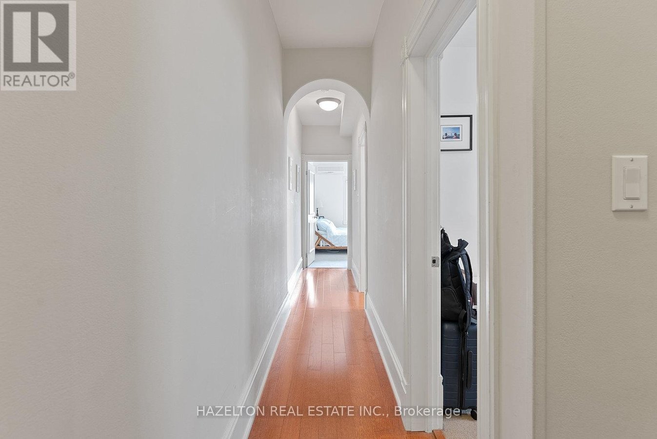 2 - 19 LOWTHER AVENUE - Photo 21