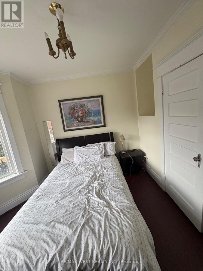1 - 87 MEDLAND CRESCENT - Photo 3