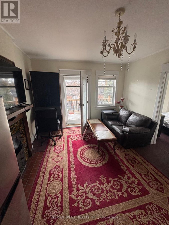 1 - 87 MEDLAND CRESCENT - Photo 5
