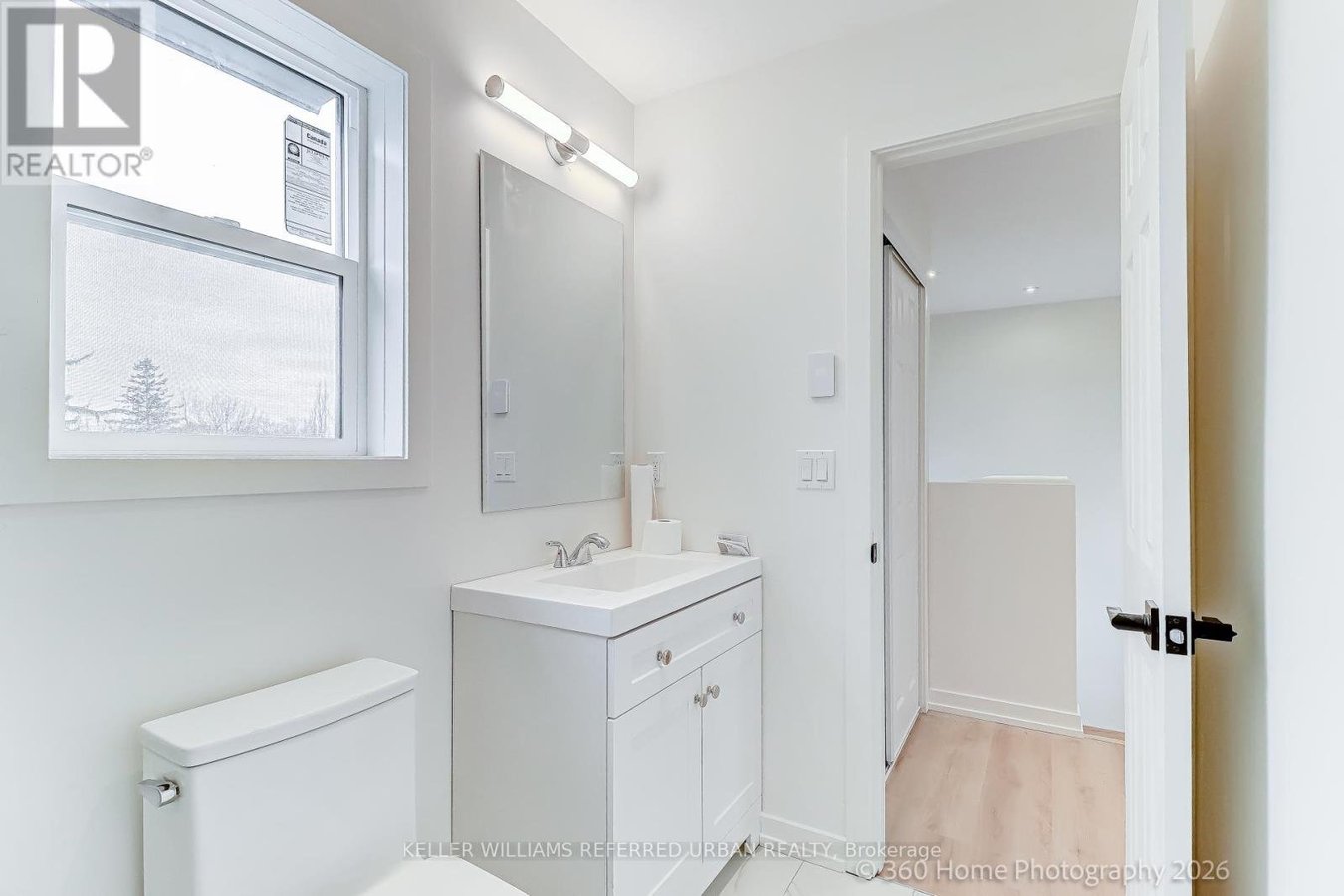 2 - 84 FOCH AVENUE - Photo 11