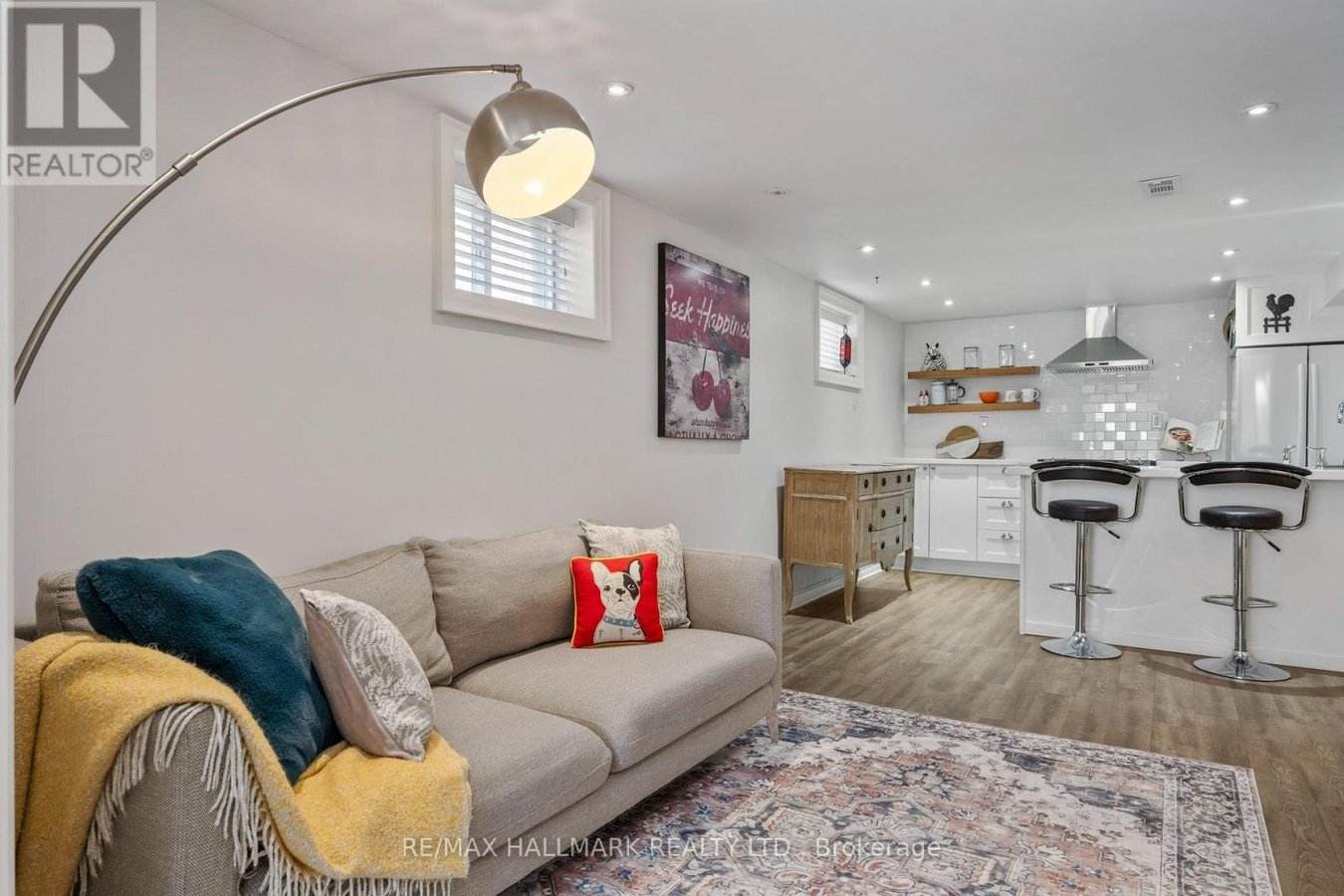 2 - 19 GUILD HALL DRIVE - Photo 3