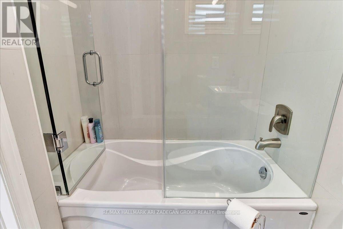 MAIN FL - 138 BOOTH AVENUE - Photo 13