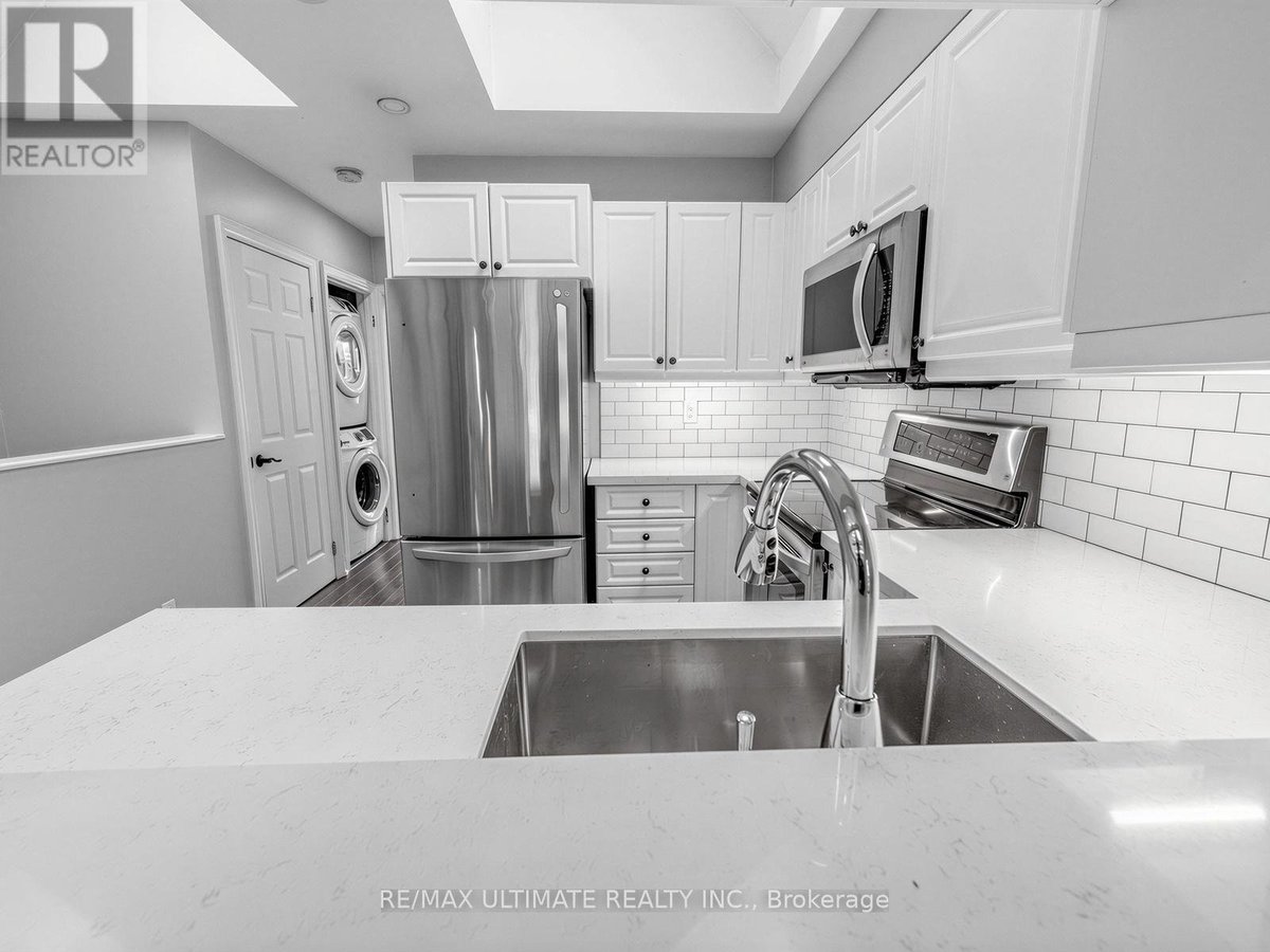 2 UPPER LEVEL - 213 LANGLEY AVENUE - Photo 4