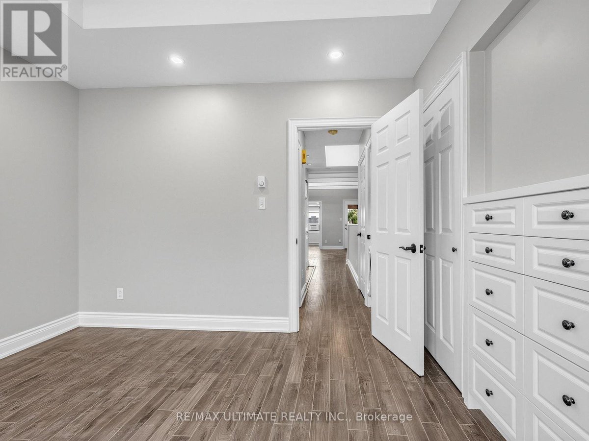 2 UPPER LEVEL - 213 LANGLEY AVENUE - Photo 22