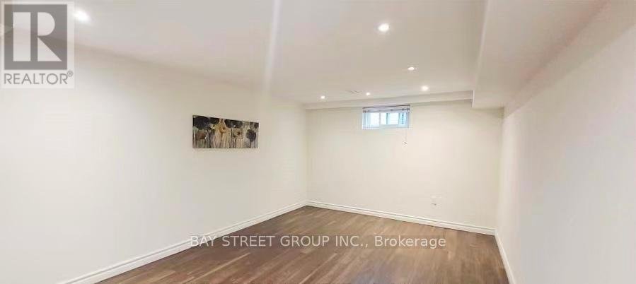 LOWER - 53 MARBLEMOUNT CRESCENT - Photo 3