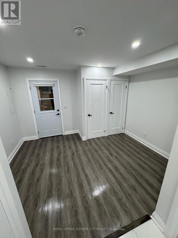 #BSMT - 414 PERTH AVENUE - Photo 7
