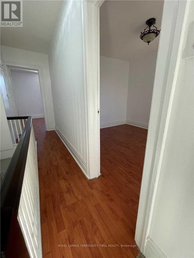 2 - 1228 DUFFERIN STREET - Photo 3