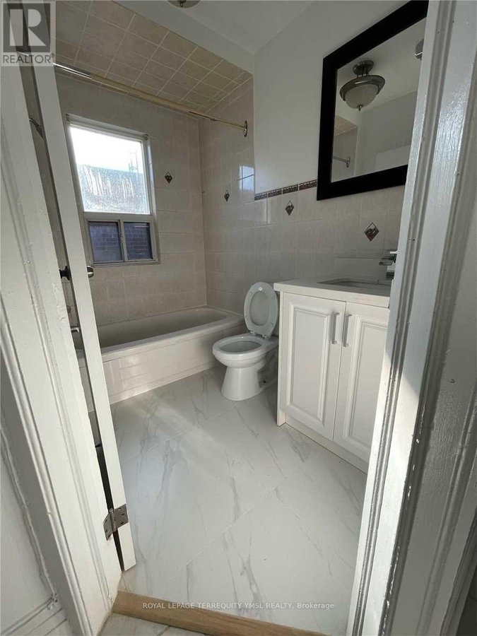 2 - 1228 DUFFERIN STREET - Photo 6