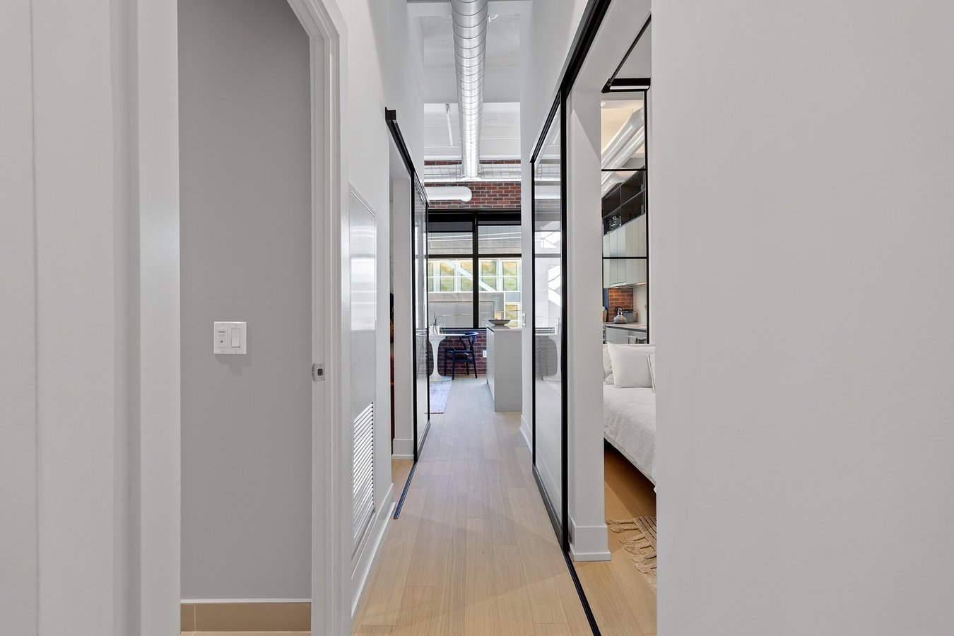 150 Logan Avenue - Photo 17