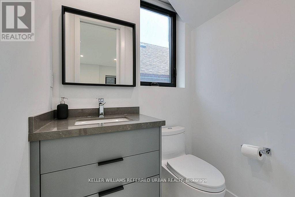 613 HARVIE AVENUE - Photo 7