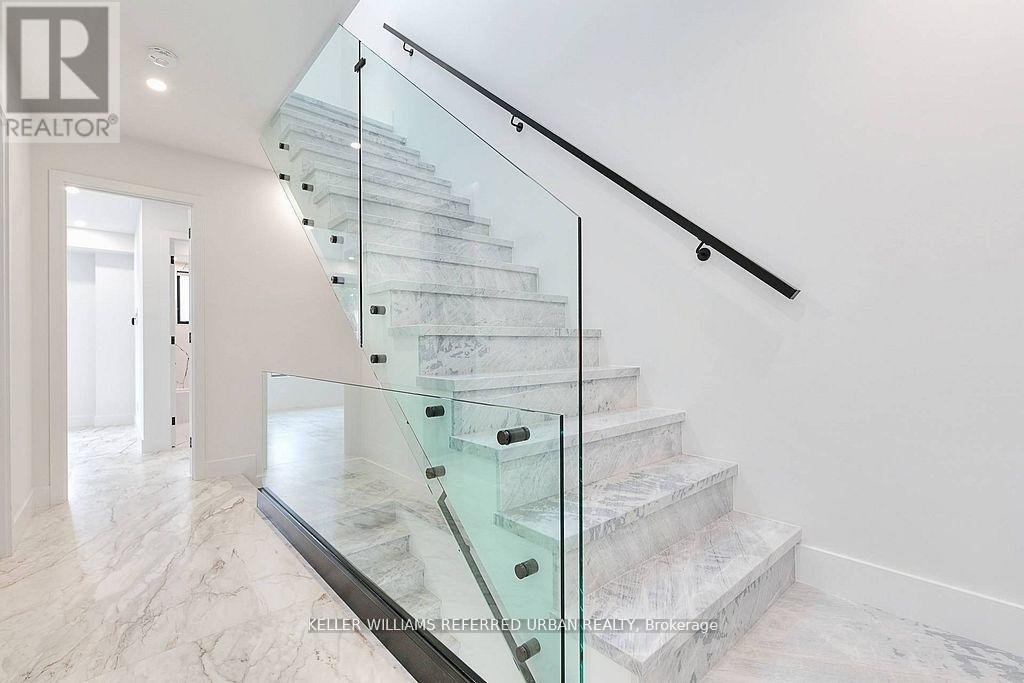 613 HARVIE AVENUE - Photo 13