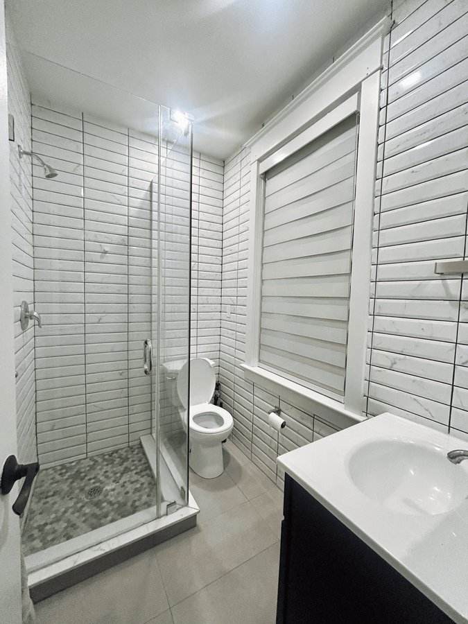 409 Danforth Avenue - Photo 5