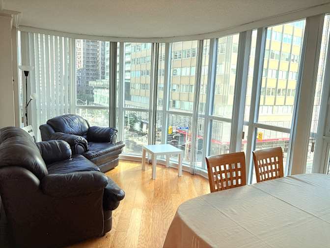 Downtown - Photo 4