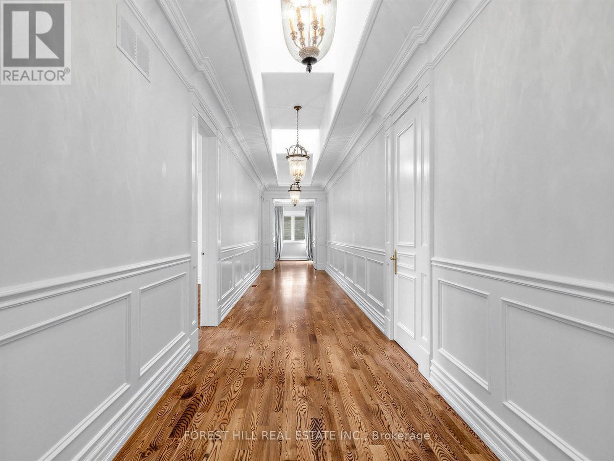 8 COLVESTONE ROAD - Photo 25