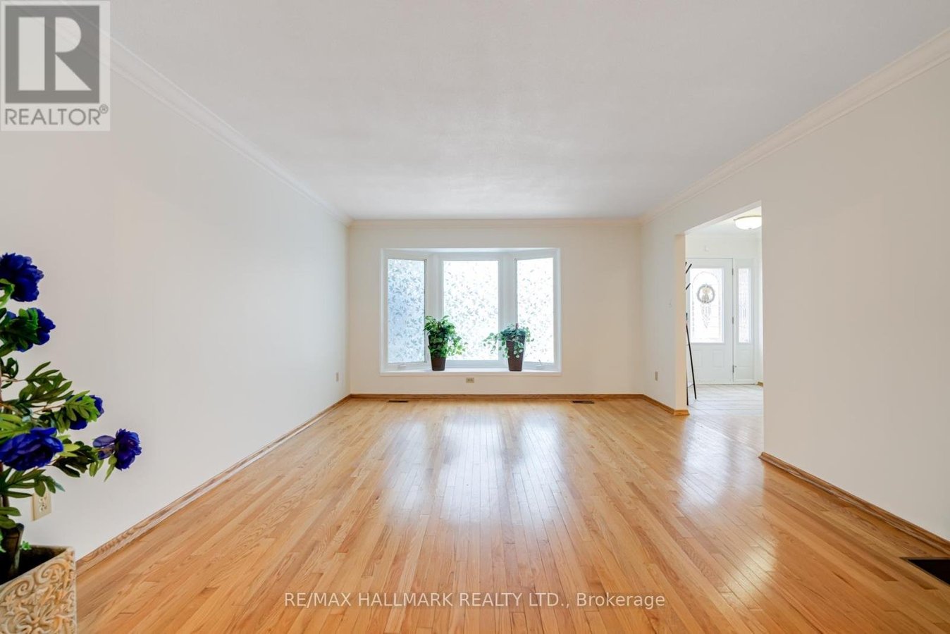 34 HARRINGAY CRESCENT - Photo 6
