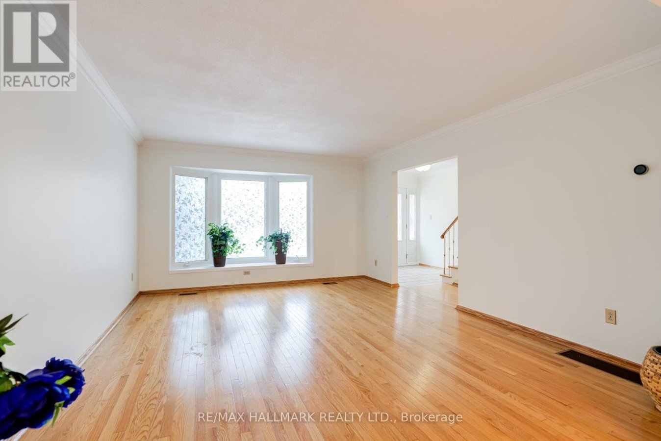 34 HARRINGAY CRESCENT - Photo 7