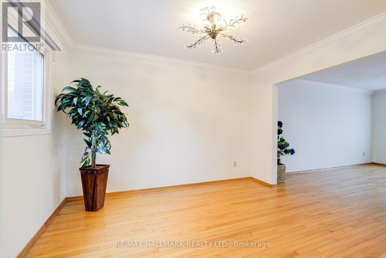 34 HARRINGAY CRESCENT - Photo 10