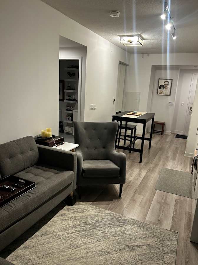 Simcoe Street - Photo 6