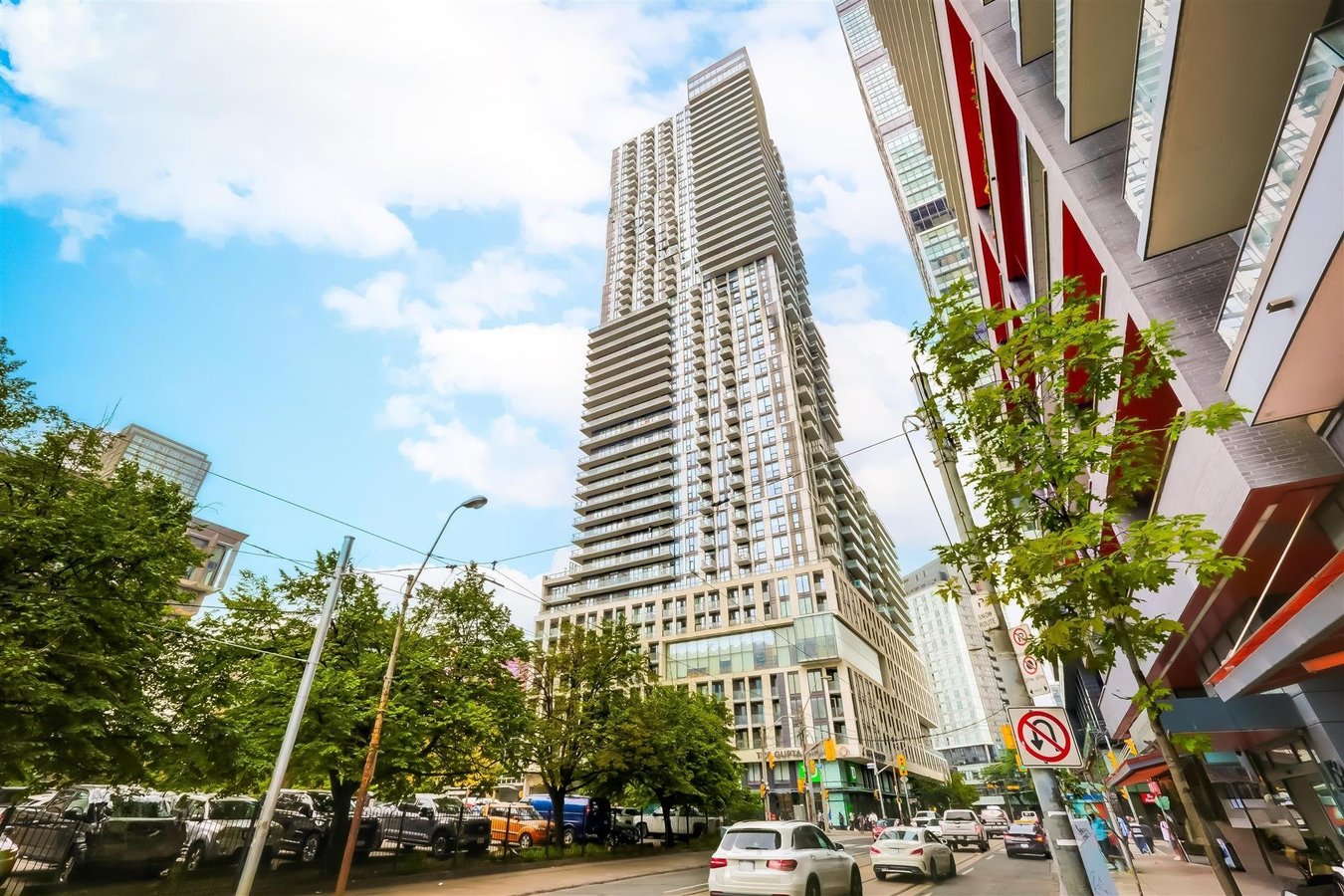 251 Jarvis Street - Photo 16