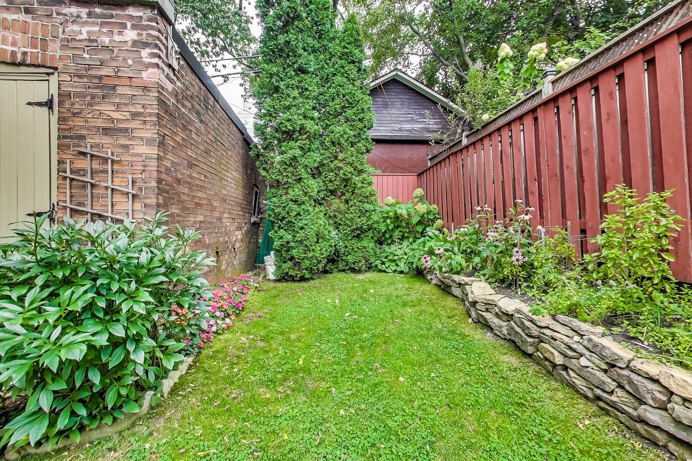 14 Mountview Avenue - Photo 41