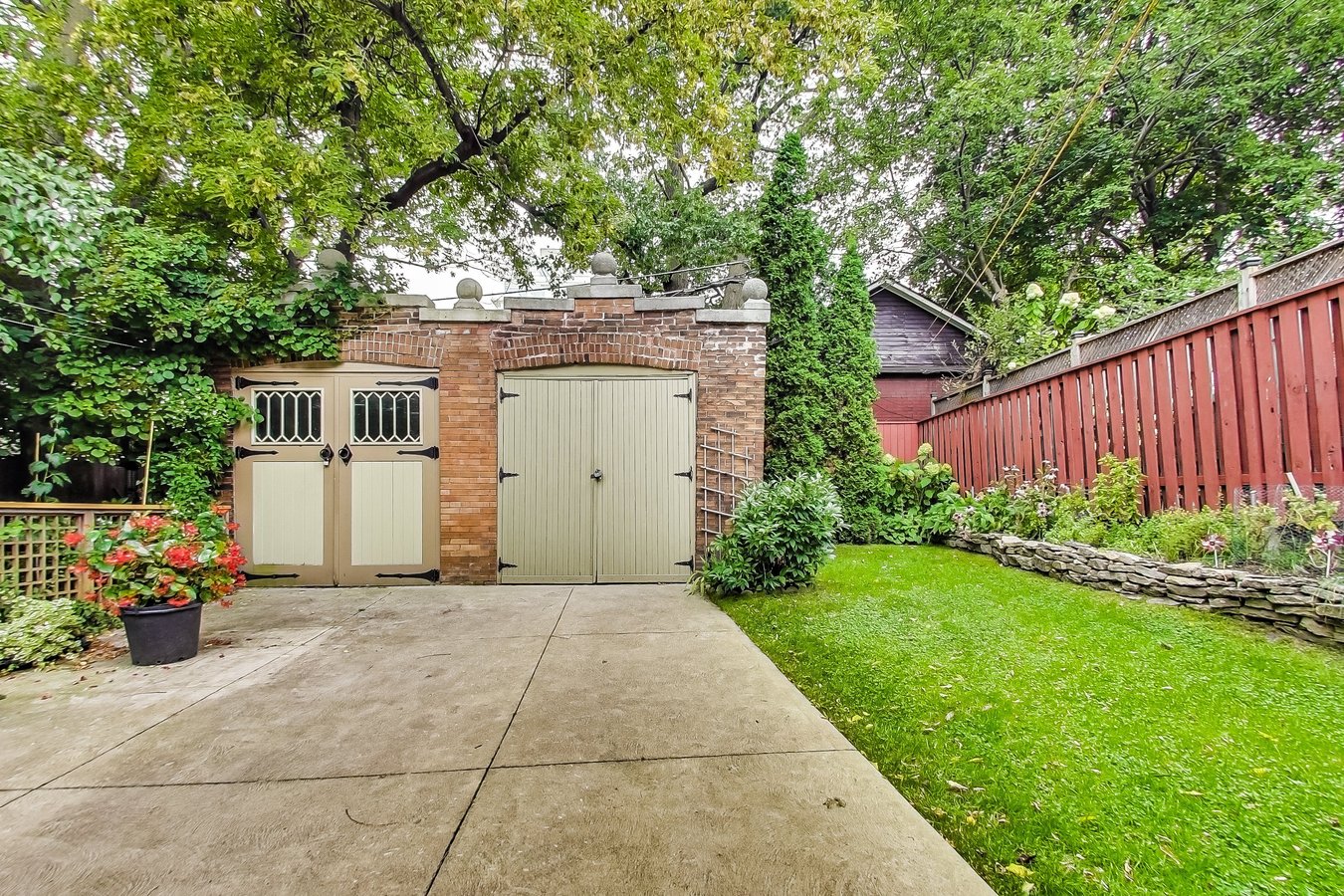 14 Mountview Avenue - Photo 43