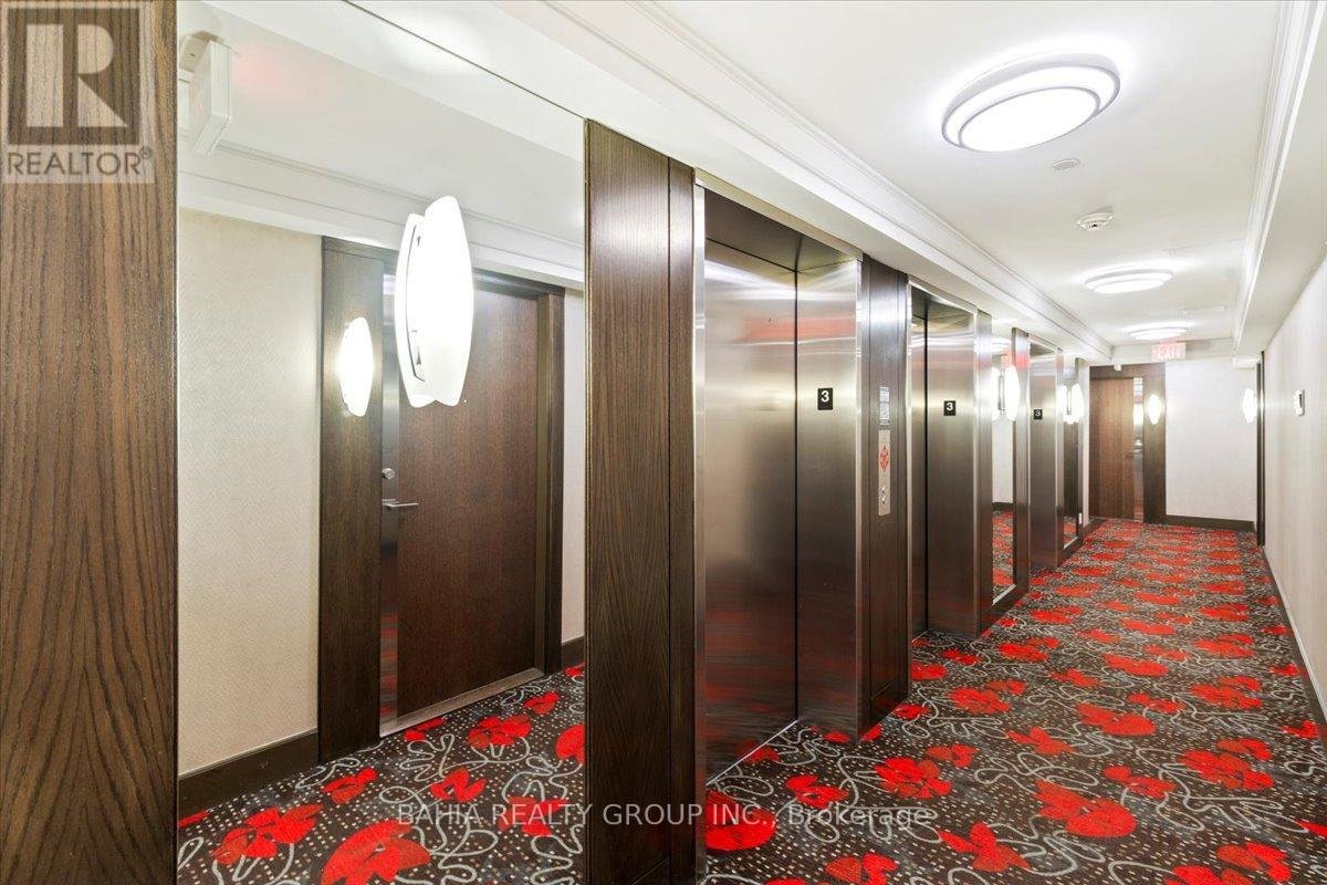 301 - 6 EVA ROAD - Photo 3