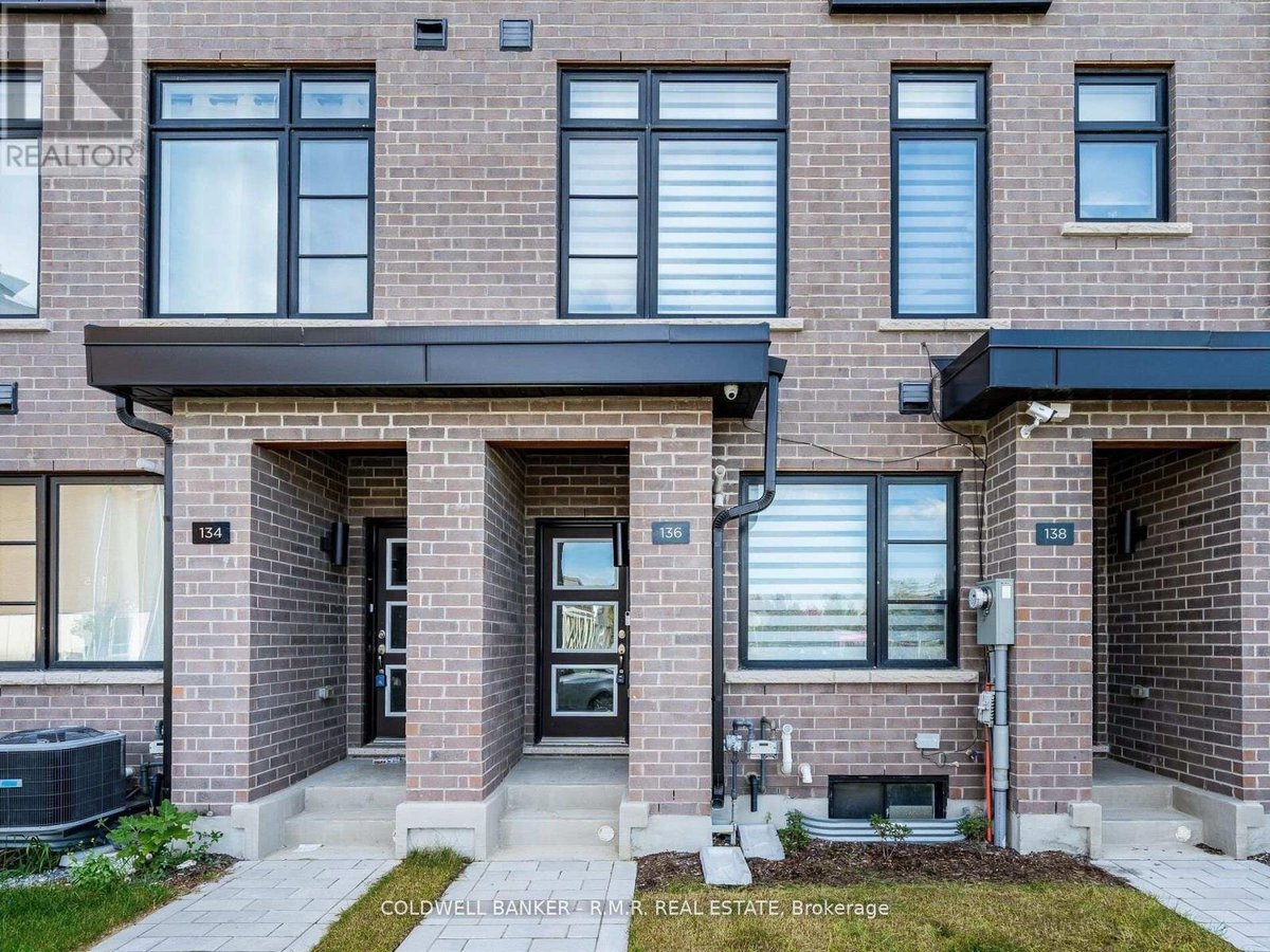 136 BROCKLEY DRIVE - Photo 3