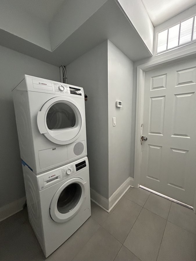 409 Danforth Avenue - Photo 15