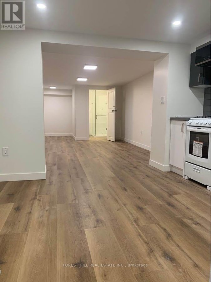 LOWER - 4 HYFAN COURT - Photo 4