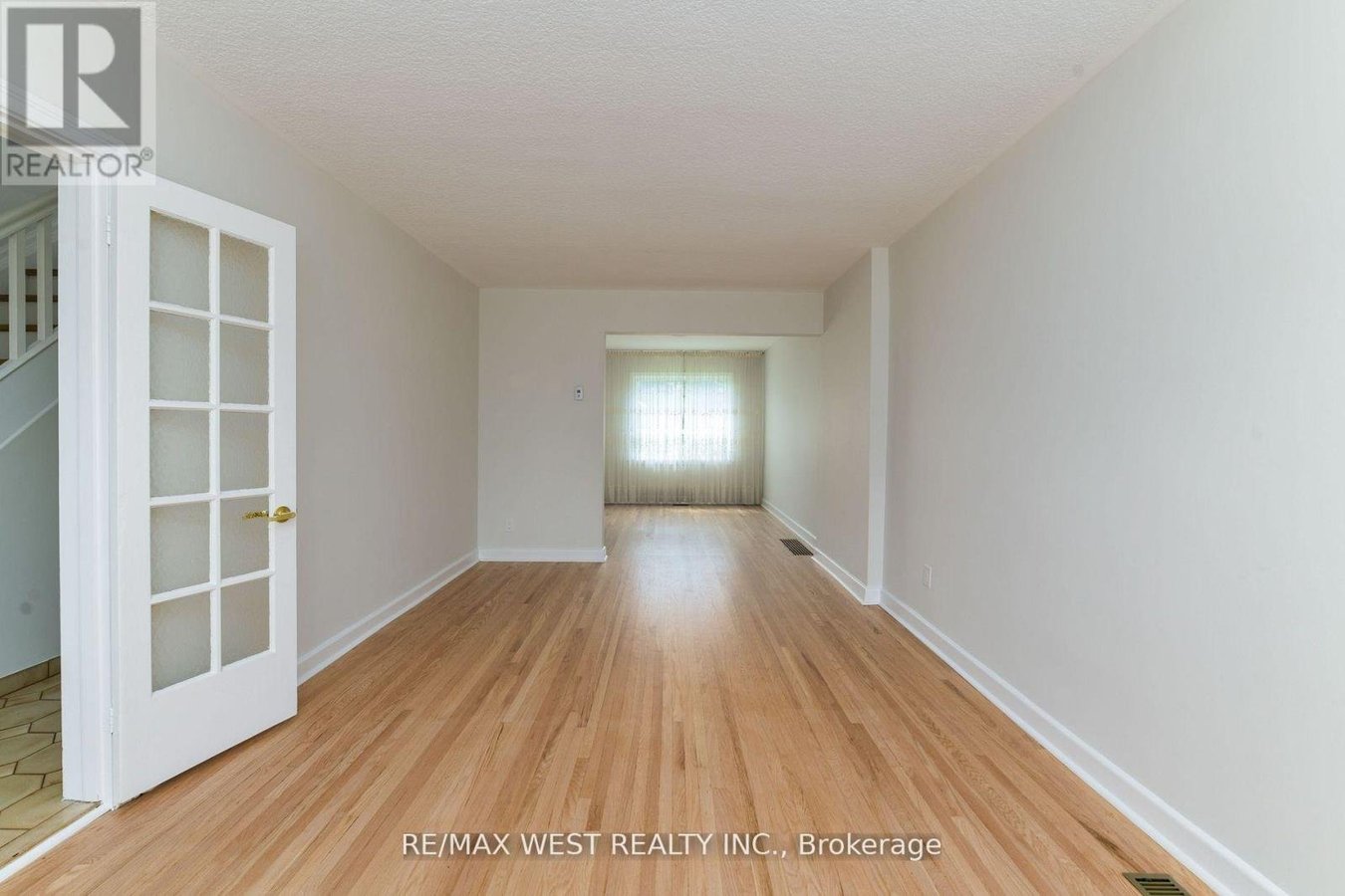83 EAST DRIVE - Photo 5