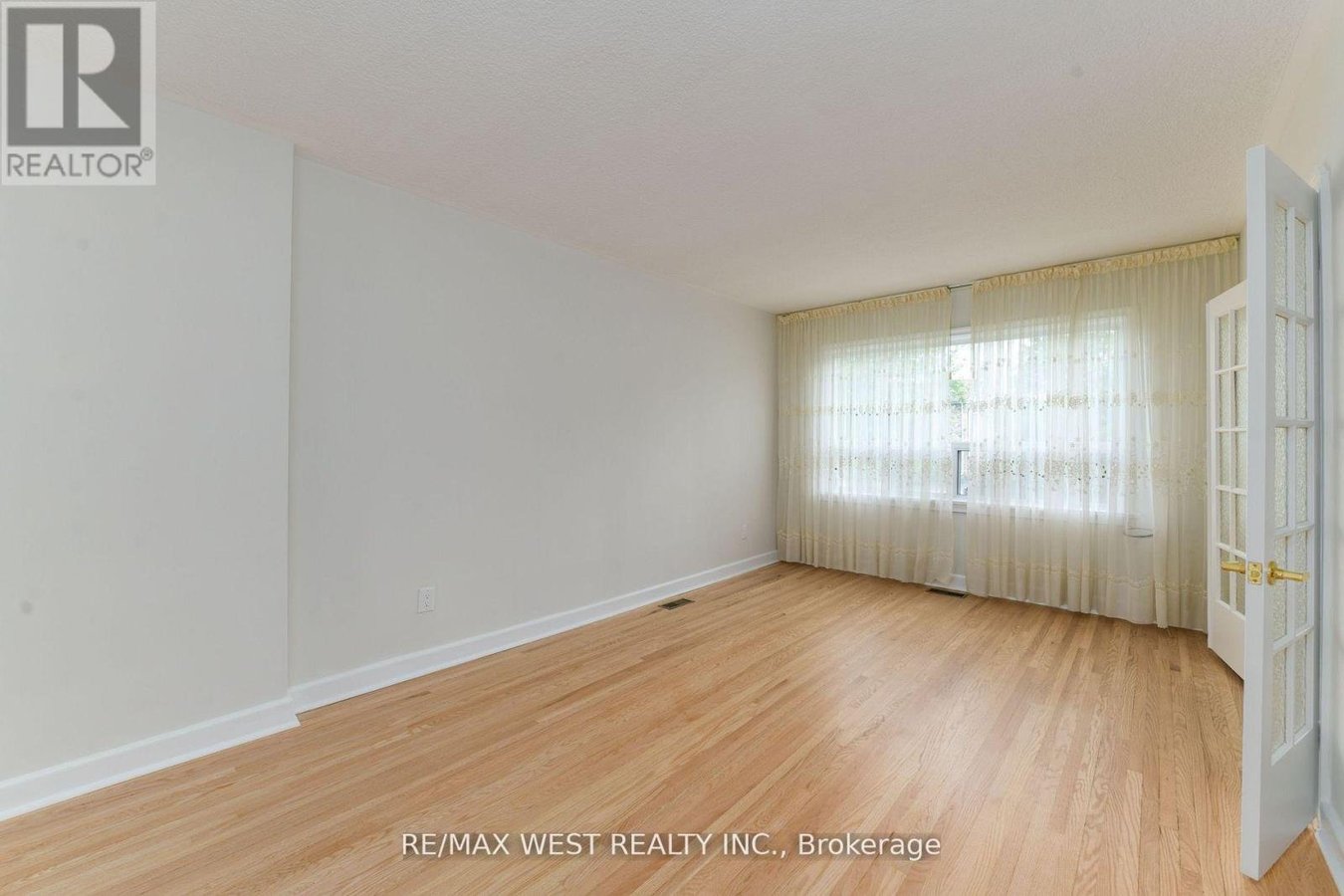 83 EAST DRIVE - Photo 7