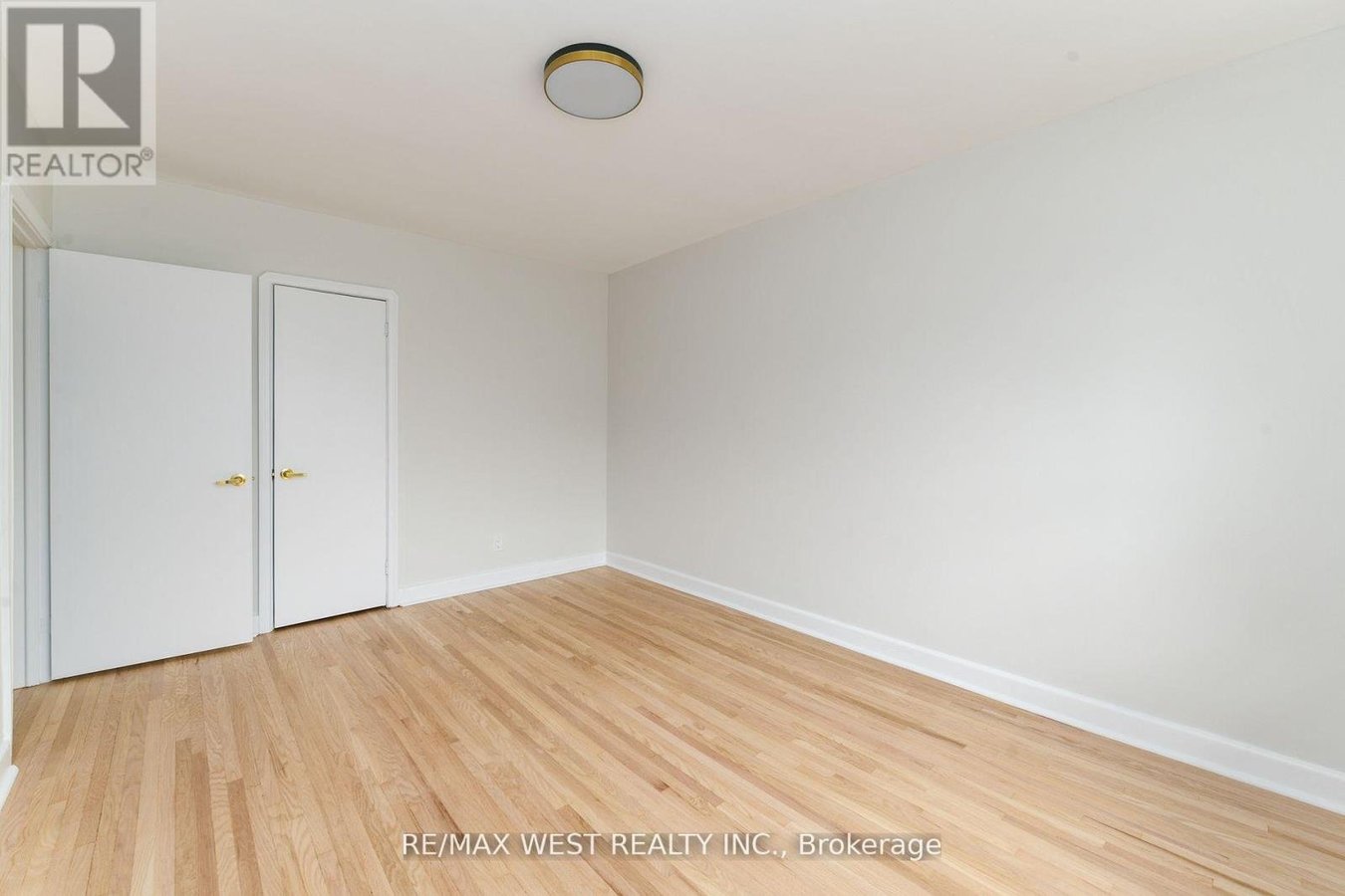 83 EAST DRIVE - Photo 19