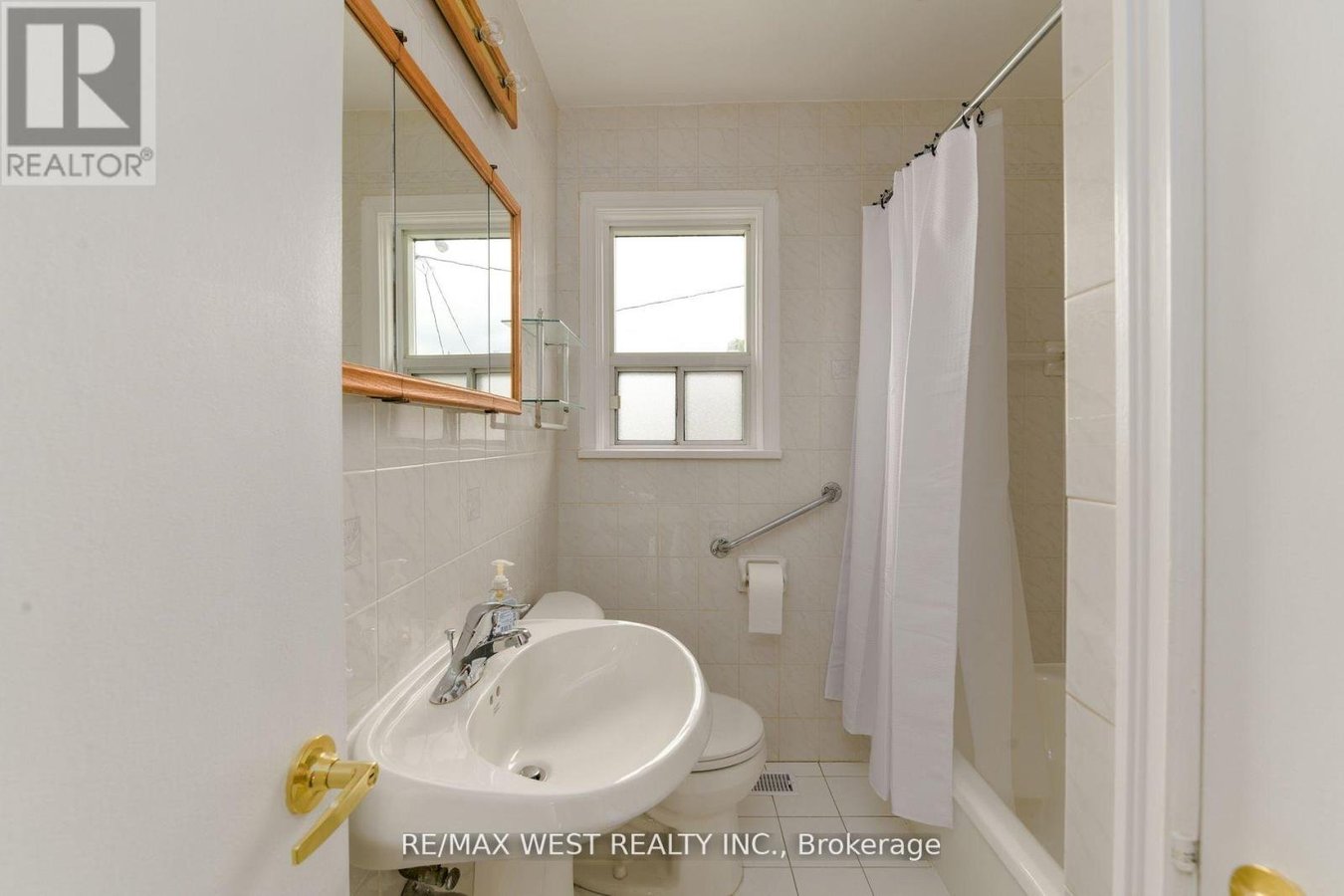 83 EAST DRIVE - Photo 24