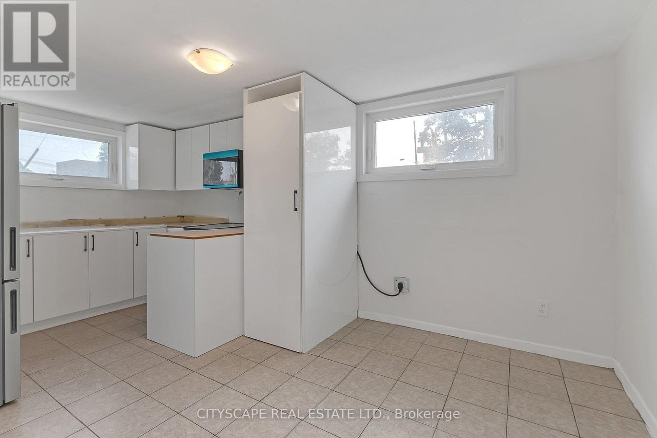 2724 LAKE SHORE BOULEVARD W - Photo 11