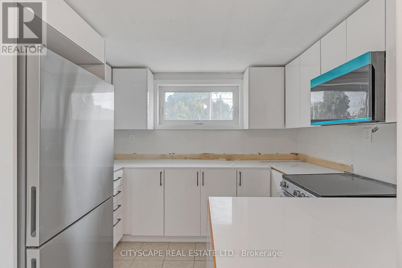 2724 LAKE SHORE BOULEVARD W - Photo 12