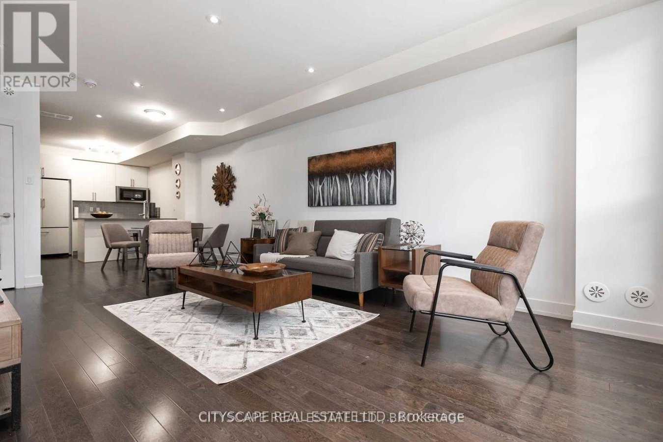 1060 LANSDOWNE AVENUE - Photo 3
