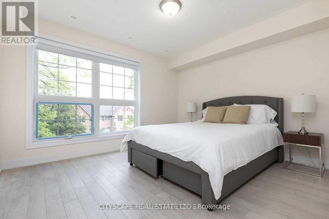 1060 LANSDOWNE AVENUE - Photo 11