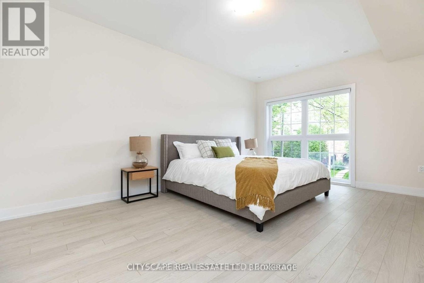 1060 LANSDOWNE AVENUE - Photo 14