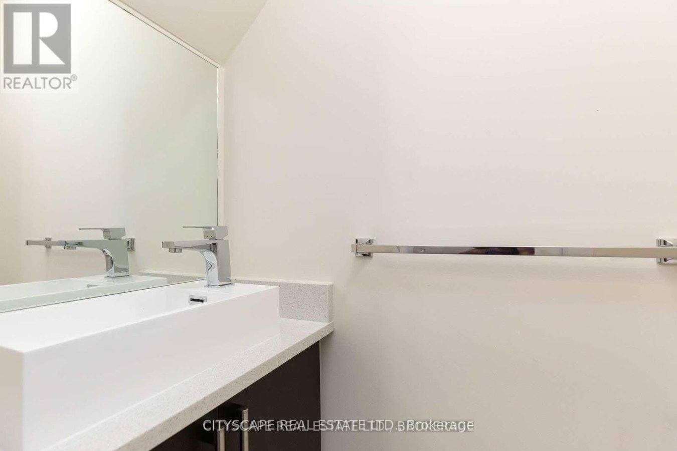 1060 LANSDOWNE AVENUE - Photo 19