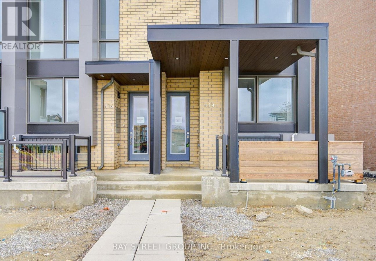 414 LAWRENCE HEIGHTS WAY - Photo 1
