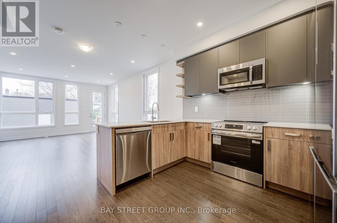 414 LAWRENCE HEIGHTS WAY - Photo 8