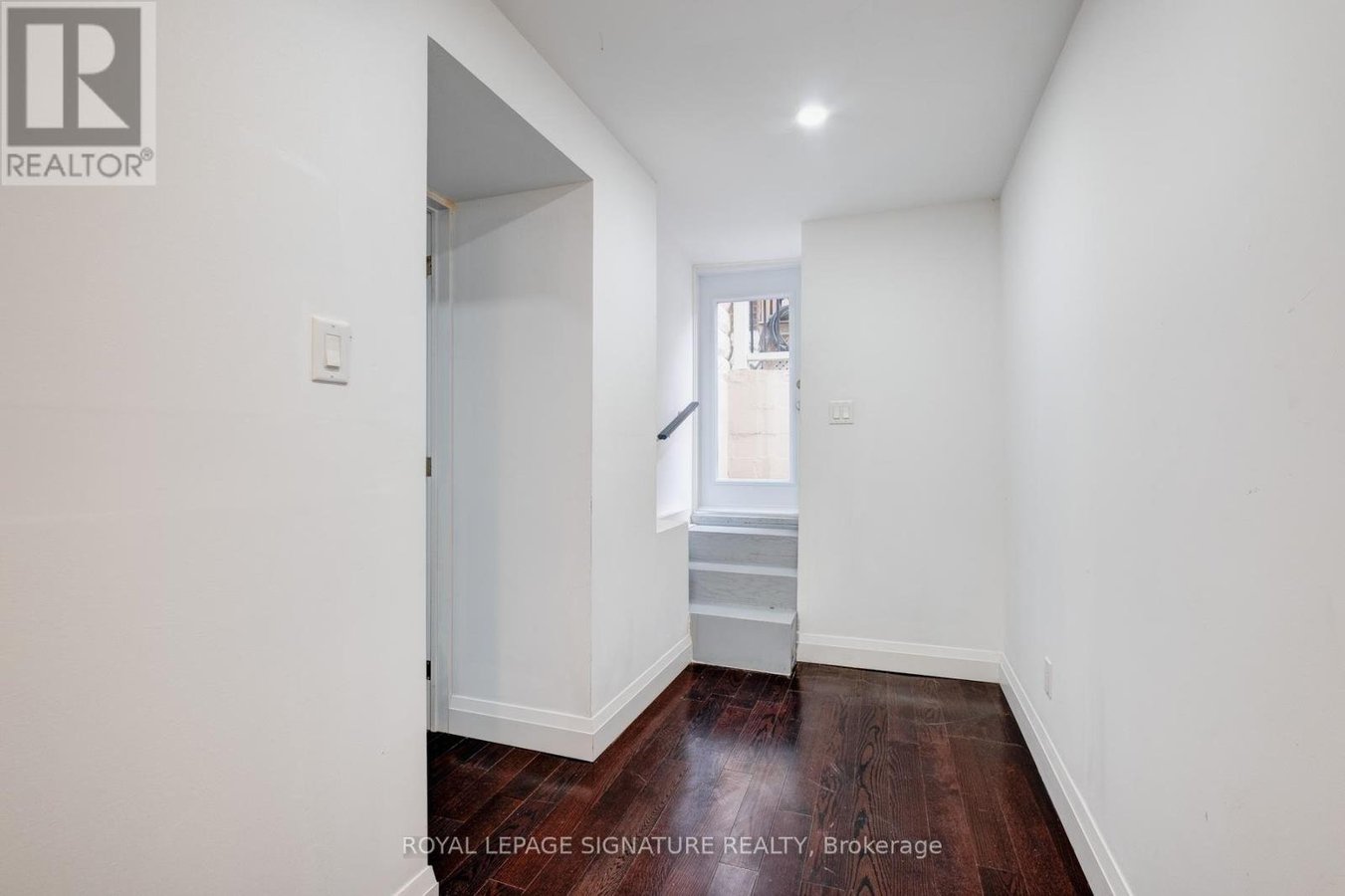 LOWER - 36 THYRA AVENUE - Photo 17