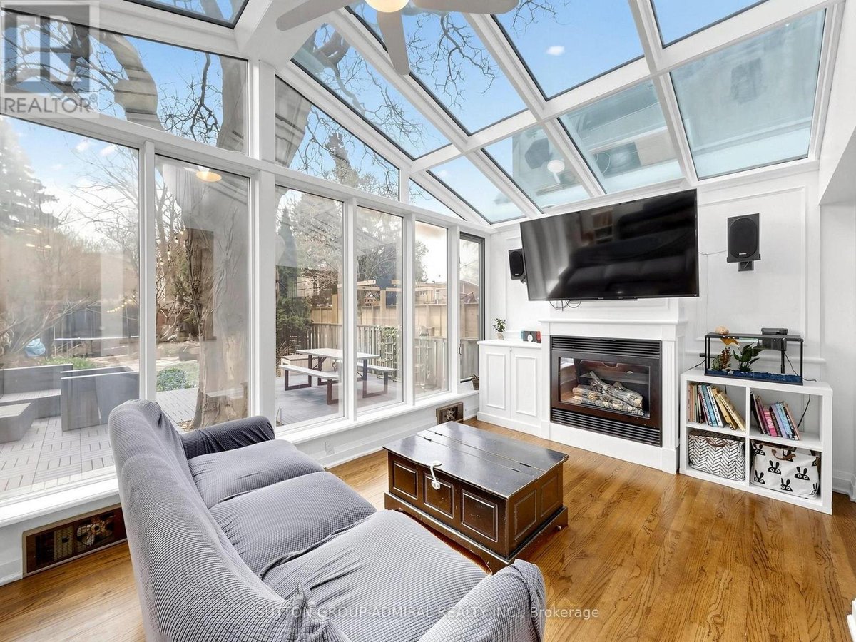 329 MELROSE AVENUE - Photo 10