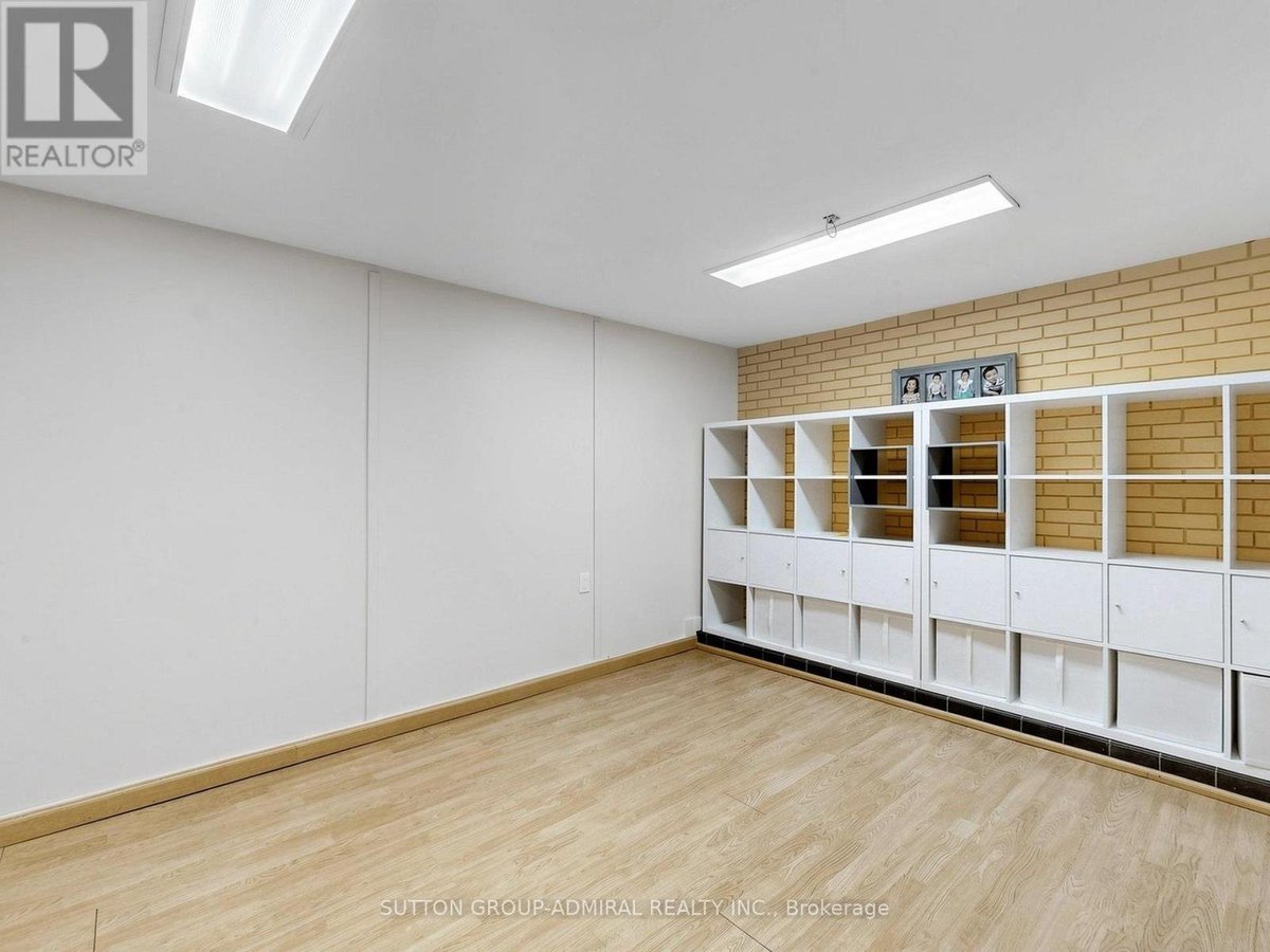 329 MELROSE AVENUE - Photo 26