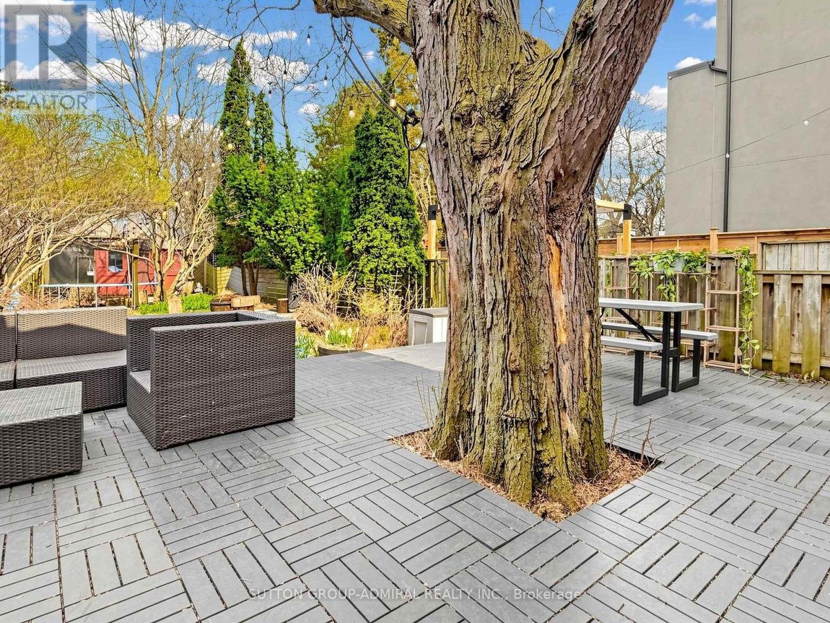 329 MELROSE AVENUE - Photo 29