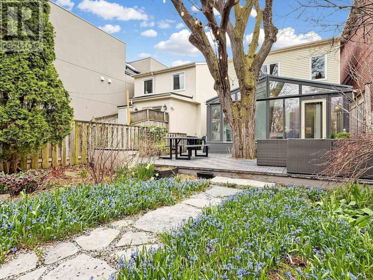 329 MELROSE AVENUE - Photo 38